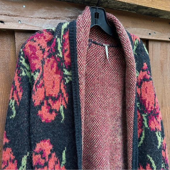 Free People floral cardigan - Picture 3 of 10